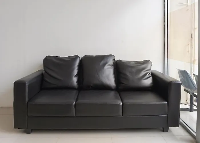 Super Oyo 2183 Cibeureum Residence