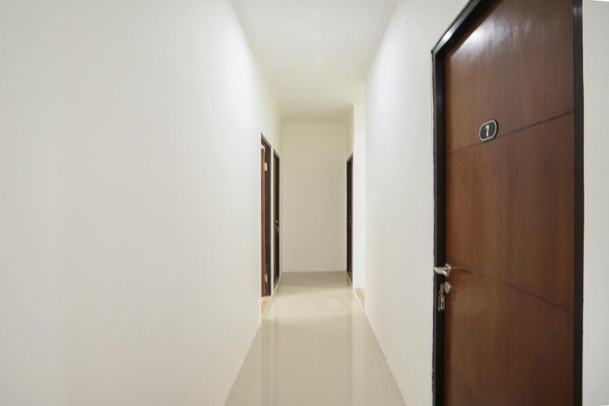 Hotel Super Oyo 2183 Cibeureum Bandung